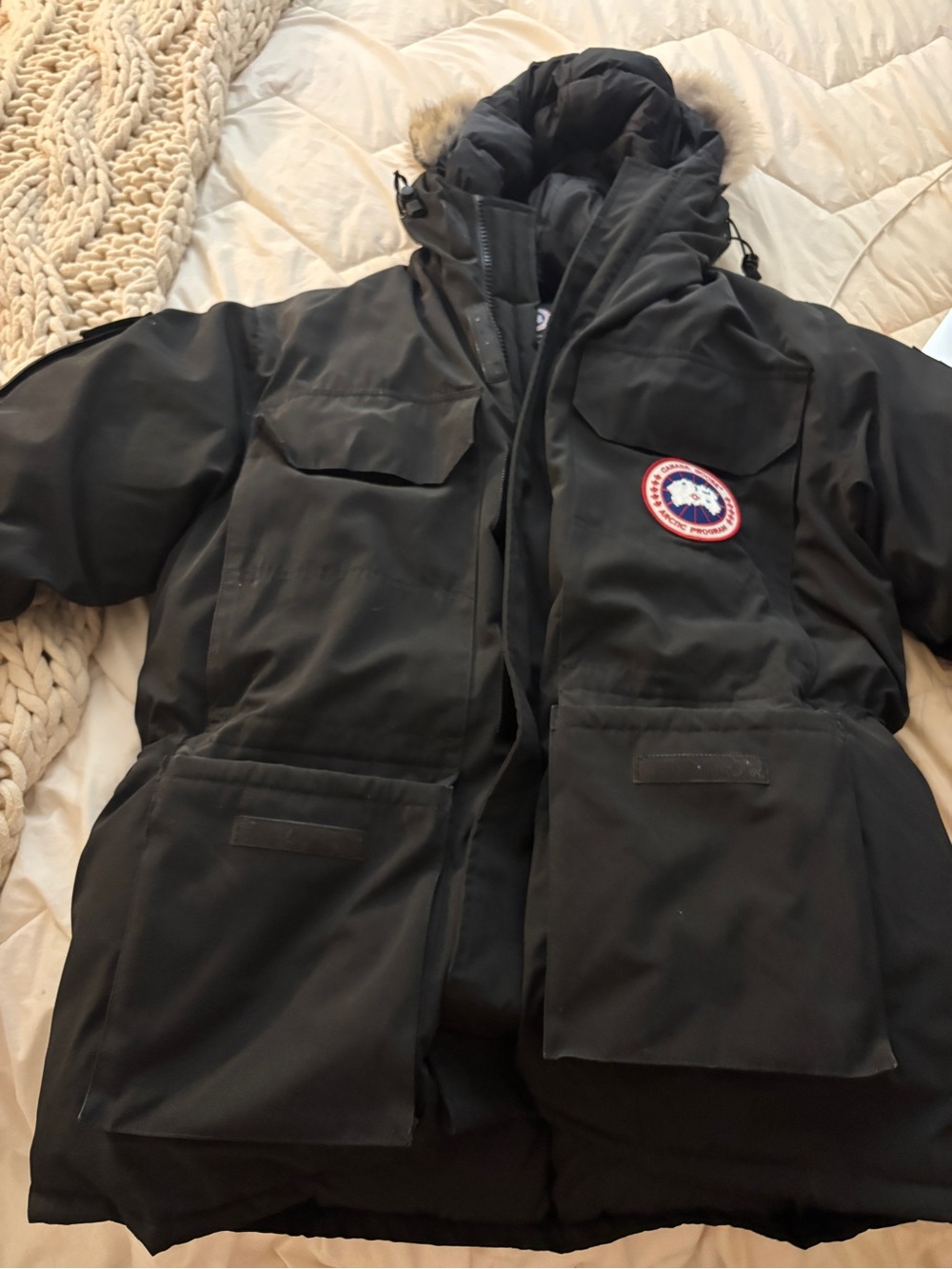 Canada goose men’s expedition down park(Size large)